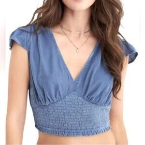 Aerie Blue Smocked V-Neck Cropped Blouse